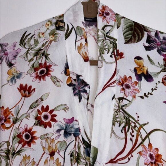 Vici Women’s Medium Multicolour Floral Blouse Top Shirt with Tie Buttons - Picture 5 of 10